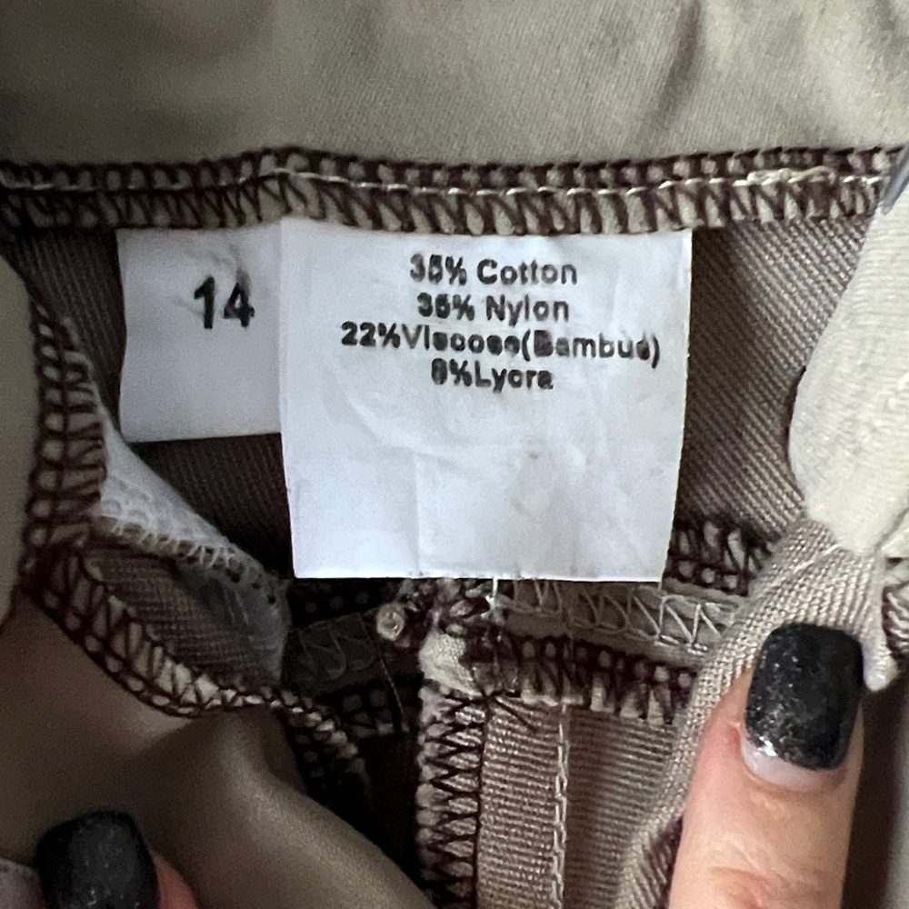 Kids Tan Riding Pants - Picture 5 of 6